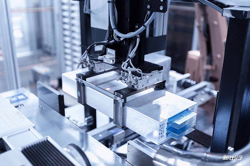 新能源汽車產(chǎn)業(yè)崛起，磁選設(shè)備電池材料除鐵助力電池行業(yè)發(fā)展